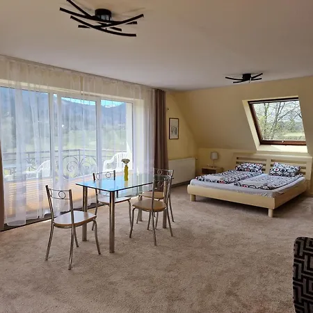 Za Strugiem Ubytování v soukromí