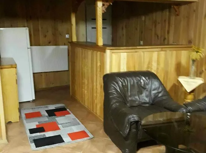 منزل للإقامة Za Strugiem زاكوباني