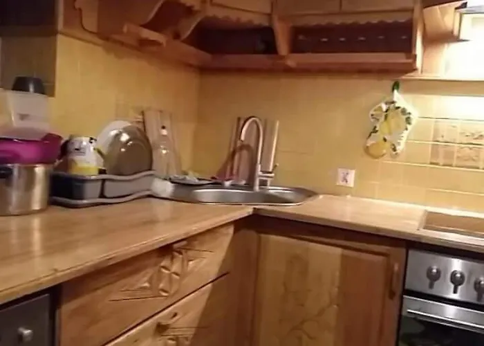 Za Strugiem منزل للإقامة *