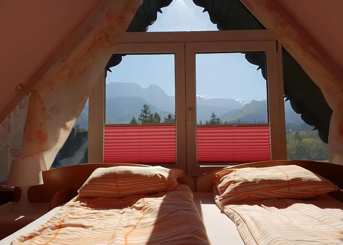 Za Strugiem منزل للإقامة